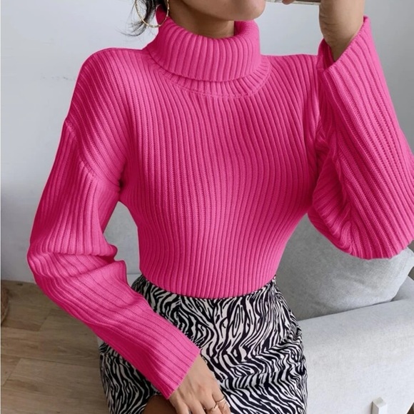 New pink ribbed knit turtleneck sweater - Picture 2 of 5